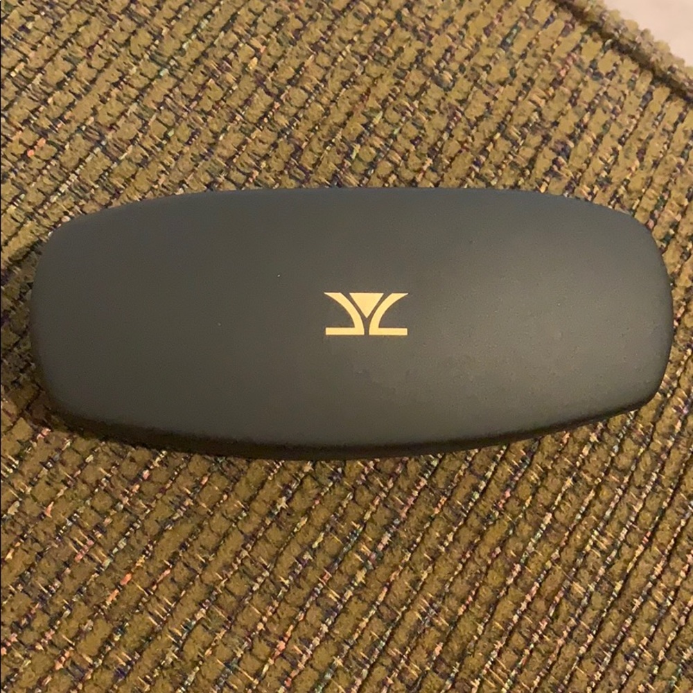 Authentic LeVian Glasses/Sunglasses Case